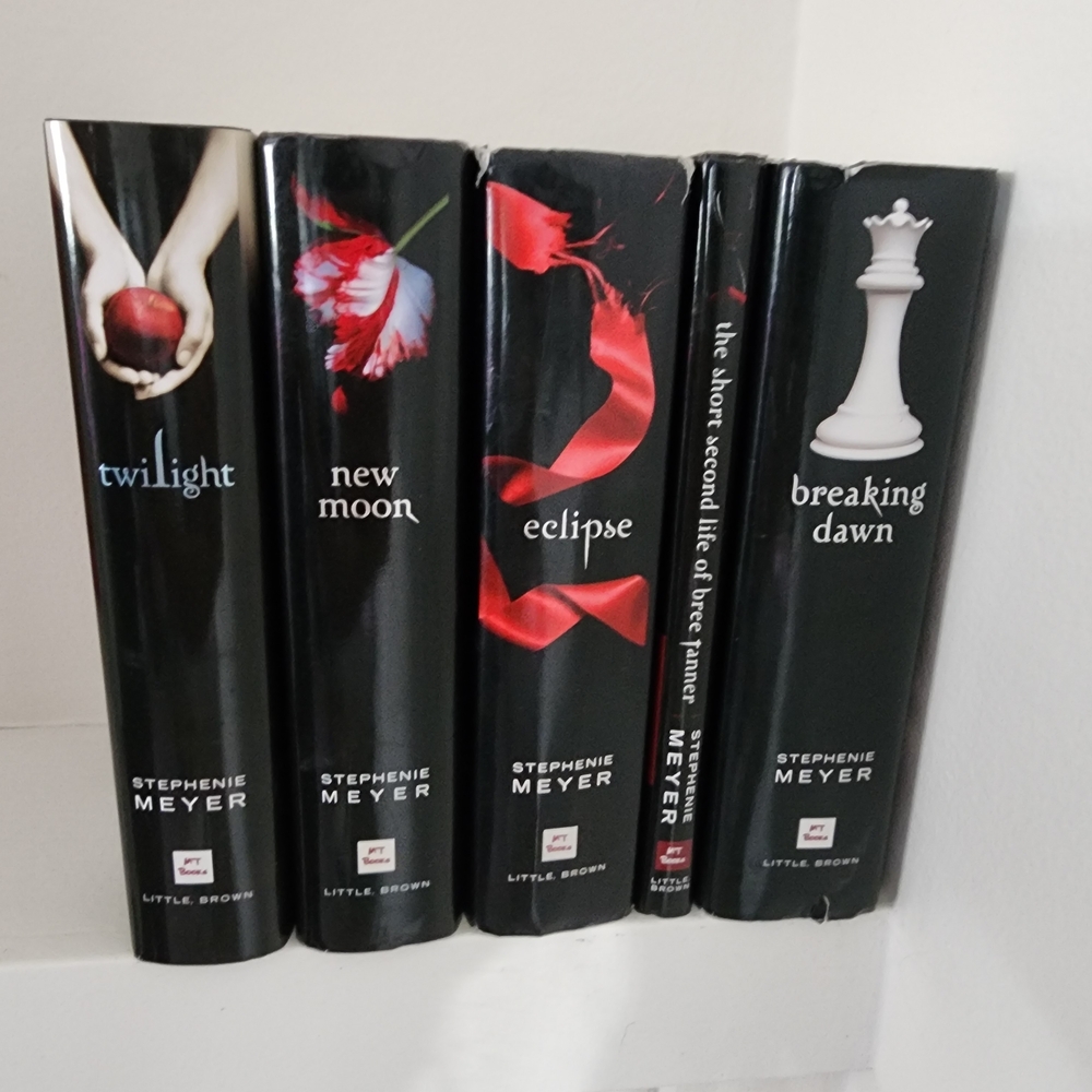 Twilight Saga Book Set by Stephenie Meyer